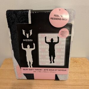 Messi Kids Silky Soft Throw Blanket - Black, Pink, Gray